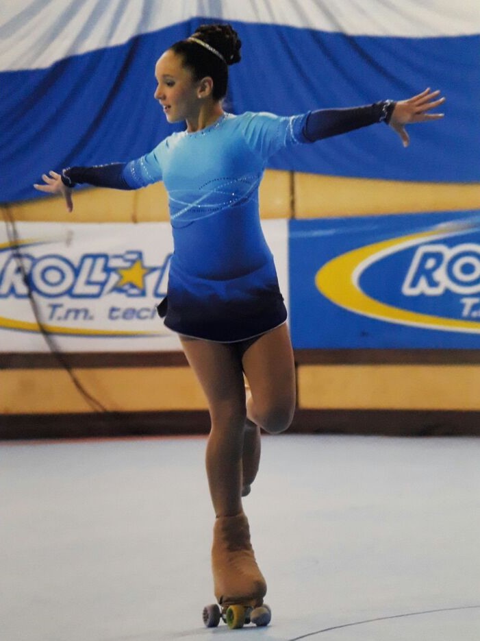 Patinadora artística de La Banda se destacó en el campeonato nacional Patinadora artística de La Banda se destacó en el campeonato nacional