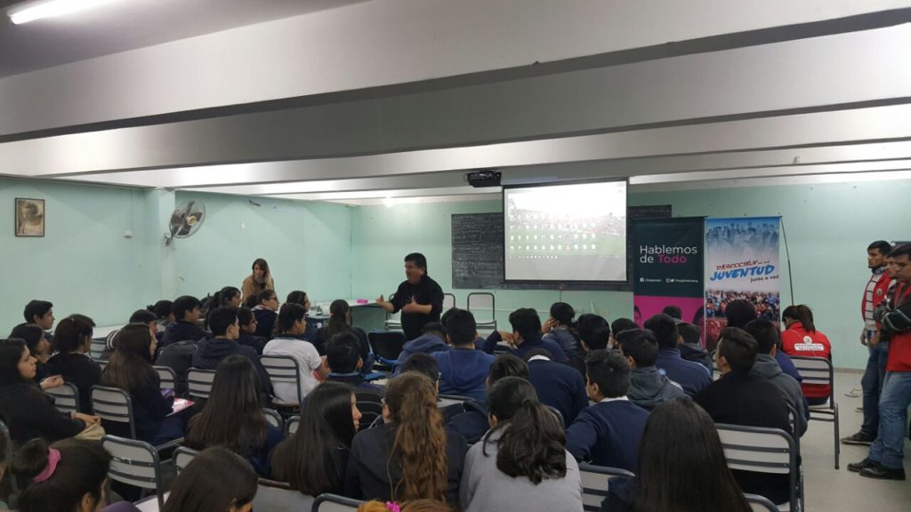 Municipio y Nación realizaron una charla sobre cómo prevenir el suicidio adolescente