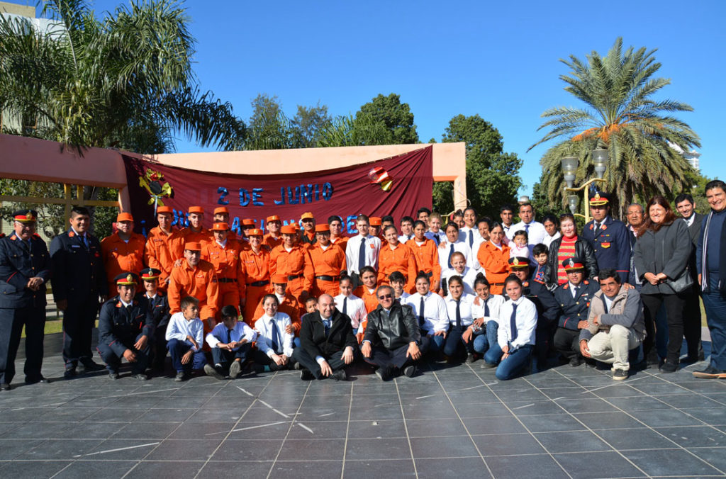 El intendente Mirolo destacó el rol de los bomberos voluntarios y participó del acto oficial