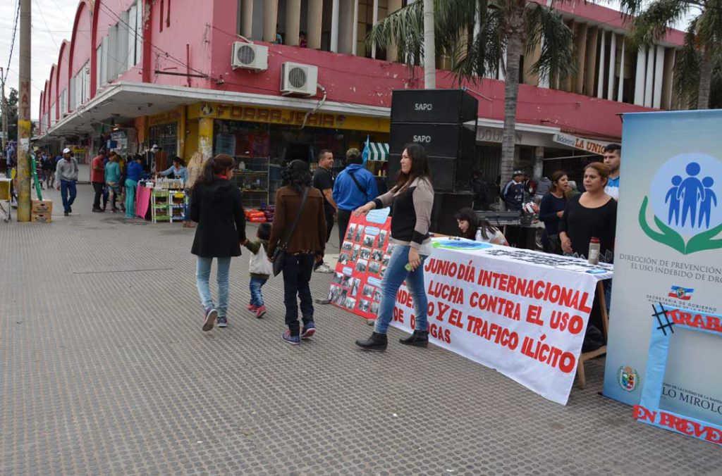 Trabajan para prevenir el consumo de droga en los jóvenes bandeños