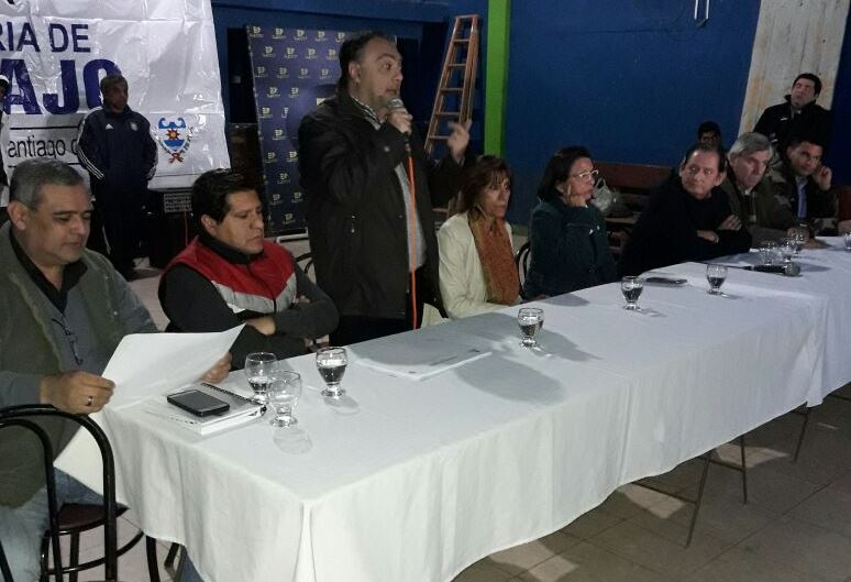Más de 500 peones golondrina debatieron sobre el registro de trabajadores rurales Más de 500 peones golondrina debatieron sobre el registro de trabajadores rurales