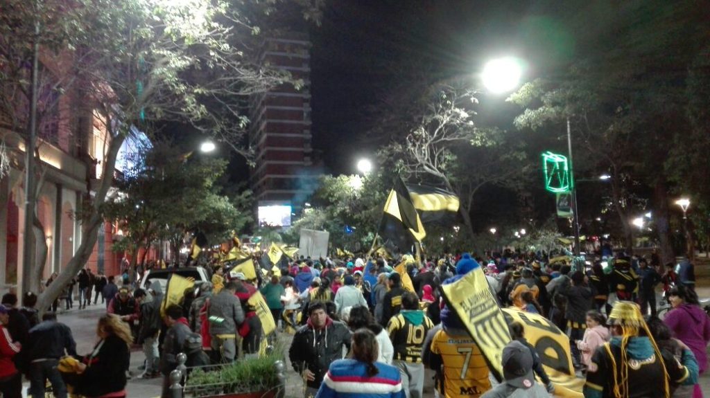 Mitre ascendió a la Primera B y desató la euforia de sus hinchas