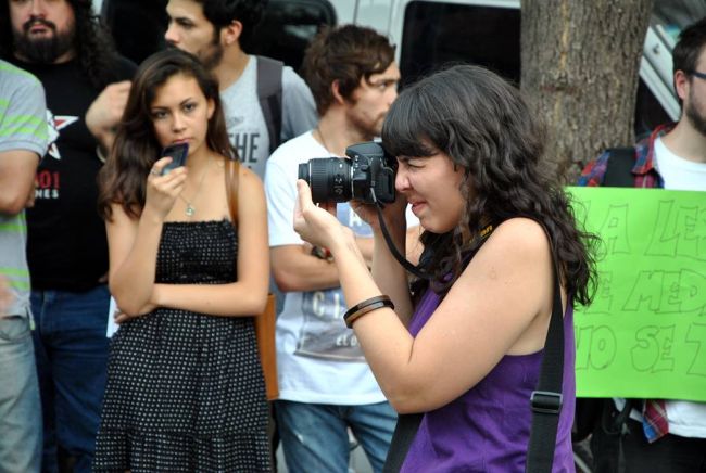 Intensa campaña en redes sociales para recuperar equipo de trabajo de una fotógrafa