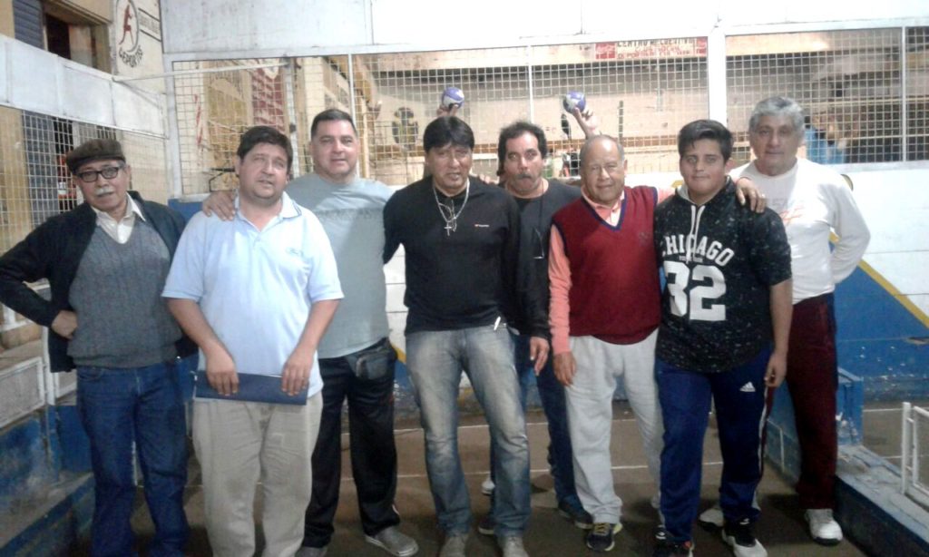 Los Bochófilos del Centro Recreativo recibieron una importante ayuda