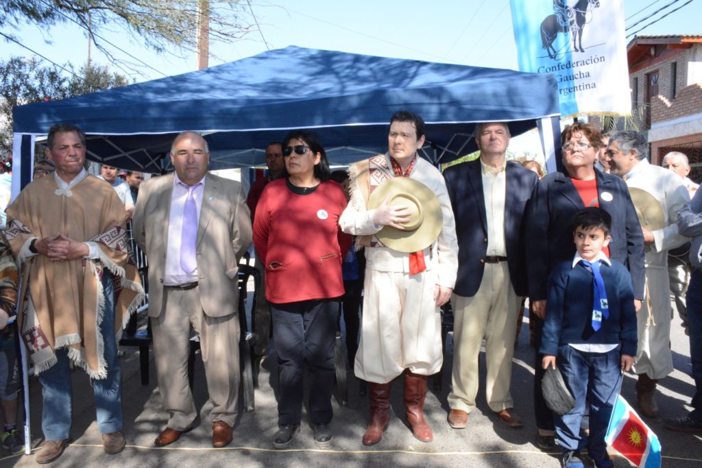 La cabalgata en honor a San Martín reunió a más de 600 jinetes La cabalgata en honor a San Martín reunió a más de 600 jinetes