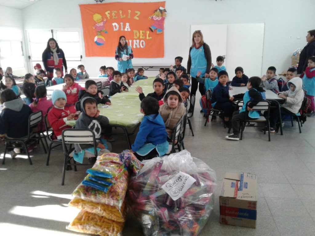Más de 1200 chicos de todos los barrios de Los Quiroga celebraron su día Más de 1200 chicos de todos los barrios de Los Quiroga celebraron su día
