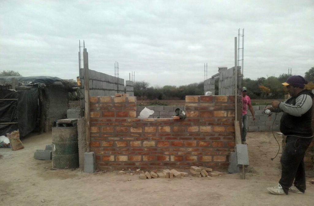 Cañada Escobar: Inició la construcción de nuevas viviendas sociales