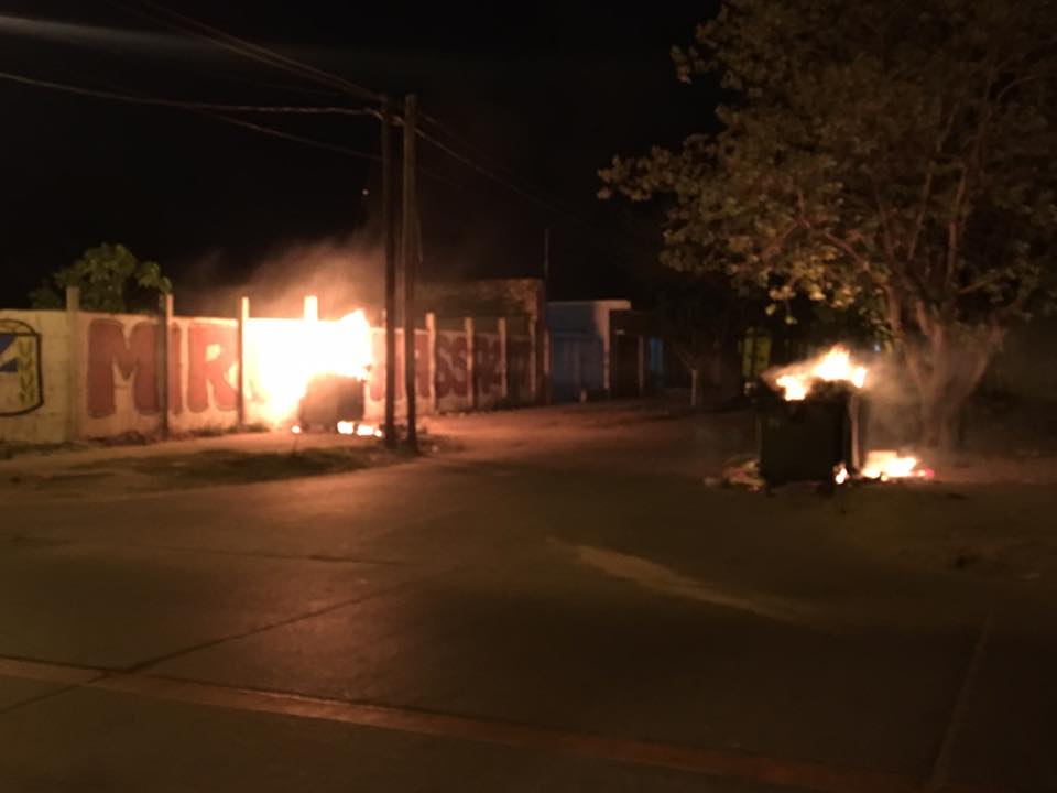 Quemaron dos contenedores y ascienden a 55 los dañados