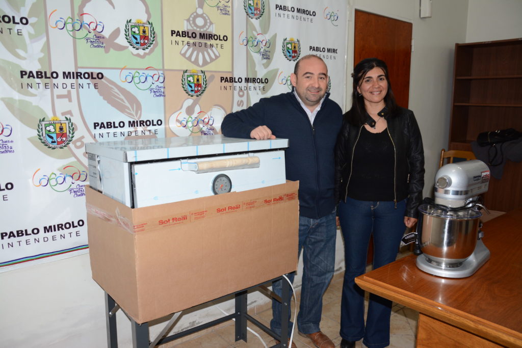 Más bandeños hacen realidad sus proyectos a través del Programa Municipal “Emprendiendo sueños”