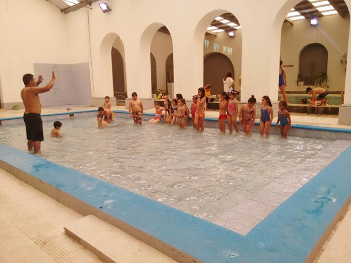 Organizan la primera edición de la Competencia de Natación “Ciudad de La Banda”