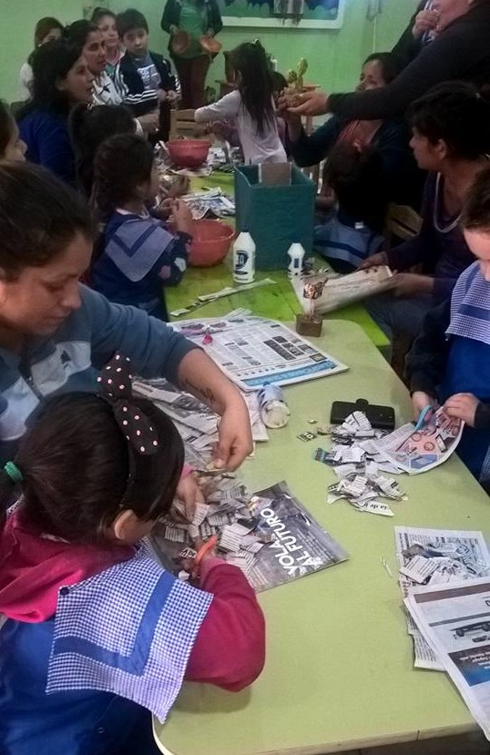 Desarrollo Social y Políticas Sanitarias dictó un taller sobre reciclado de papel