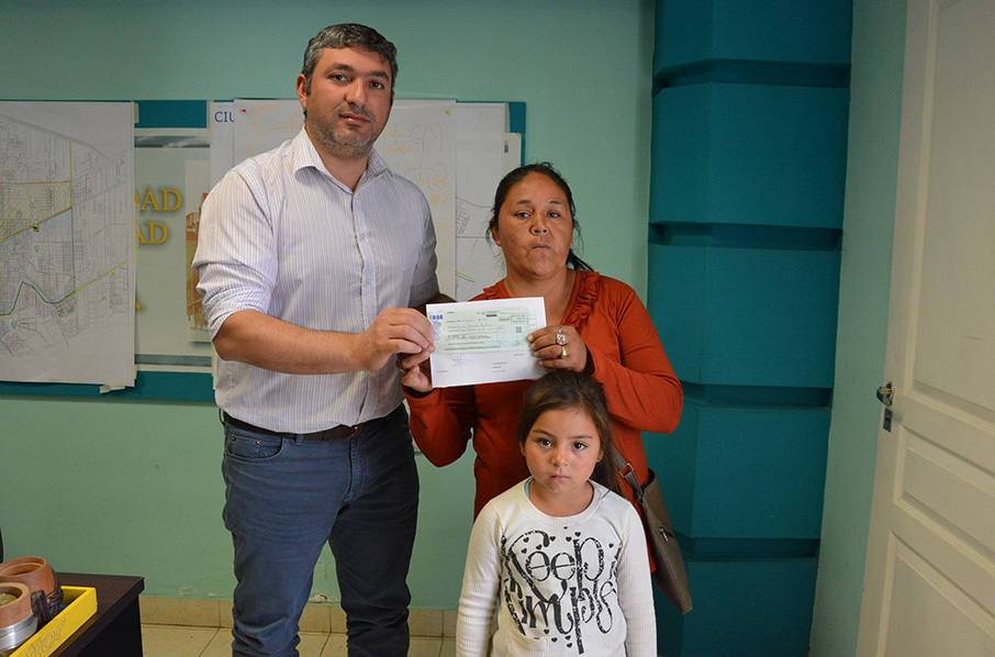 Un niño con problemas de salud recibió ayuda a través del Programa de Asistencia Directa al Vecino