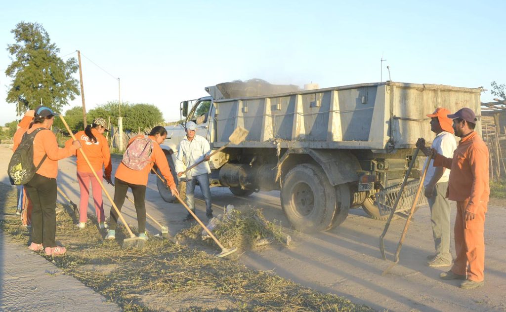 La Comuna destacó el trabajo de los recolectores de residuos en su día La Comuna destacó el trabajo de los recolectores de residuos en su día