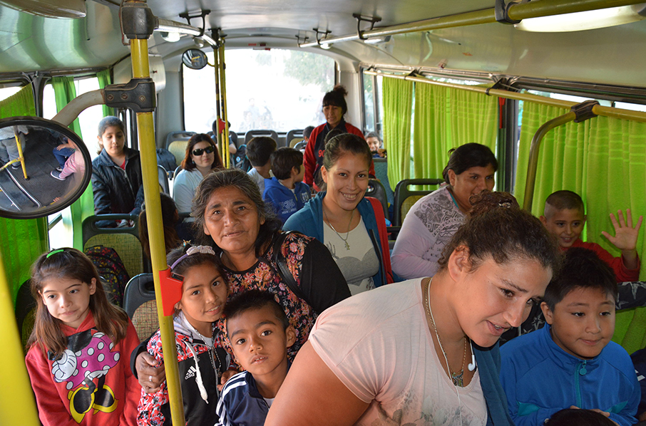 El municipio colaboró con el viaje de estudios de alumnos de la Escuela Nº 50 Andrés Ferreyra
