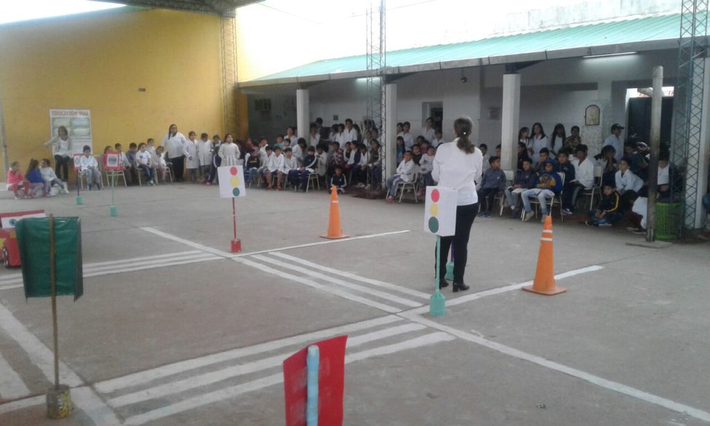 Educación y seguridad vial para los alumnos bandeños Educación y seguridad vial para los alumnos bandeños