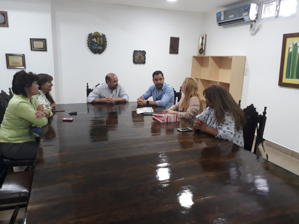 Mirolo recibió al especialista en educación emocional Lucas Malaisi