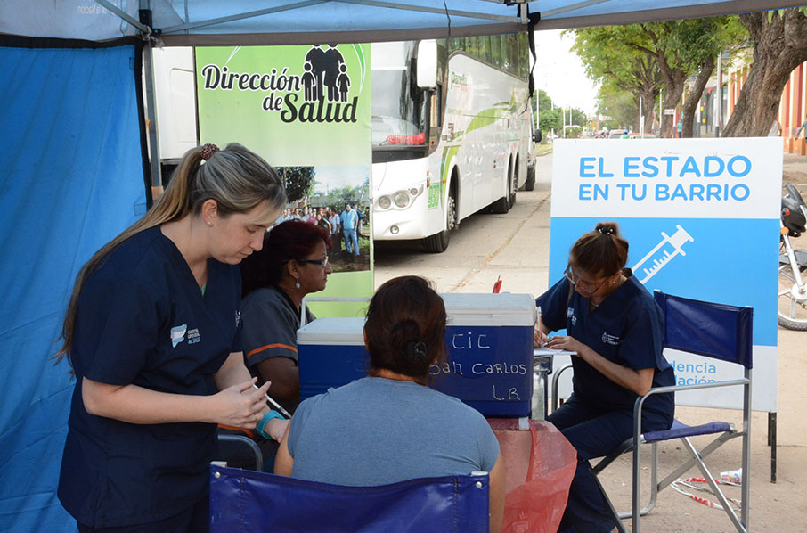 Áreas de Salud del municipio trabajan en atención y vacunación gratuitas en el “Estado en tu barrio” Áreas de Salud del municipio trabajan en atención y vacunación gratuitas en el “Estado en tu barrio”