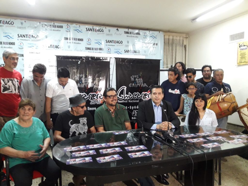 “Buscamos mostrar lo que somos en Santiago, toda nuestra cultura”