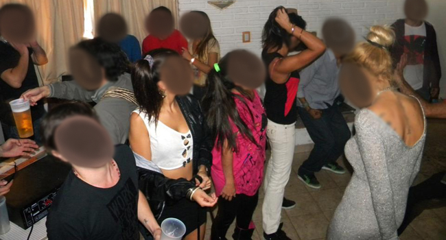 Desalojaron una fiesta clandestina en una finca con 600 personas en La Banda Desalojaron una fiesta clandestina en una finca con 600 personas en La Banda