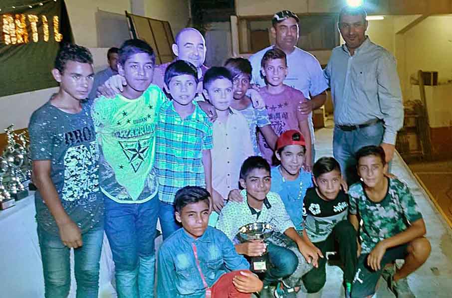 Cientos de niños de 20 escuelas de fútbol infantil participaron de una gran cena Cientos de niños de 20 escuelas de fútbol infantil participaron de una gran cena