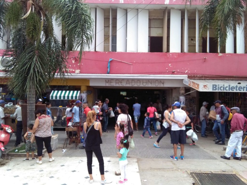 El domingo 31, el Mercado Unión atenderá de 6.30 a 13.30 El domingo 31, el Mercado Unión atenderá de 6.30 a 13.30