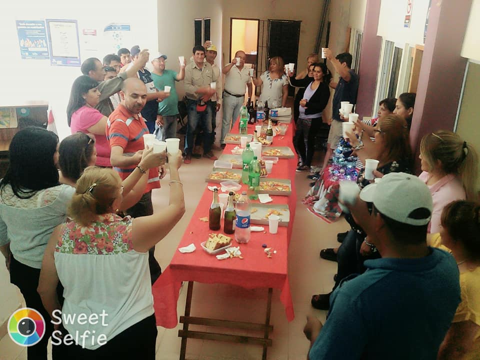 “La Navidad es especial, por eso quisimos llevar esta ayuda económica a todas las familias municipales”