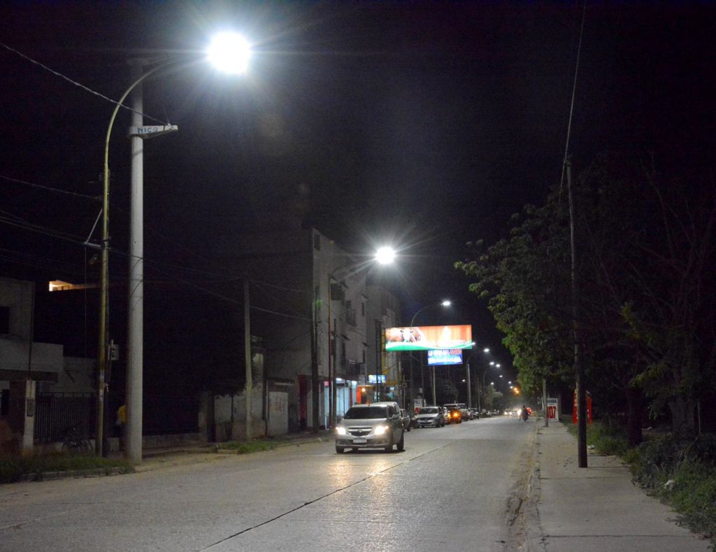 Nueva luminaria LED para la avenida 25 de Mayo Nueva luminaria LED para la avenida 25 de Mayo