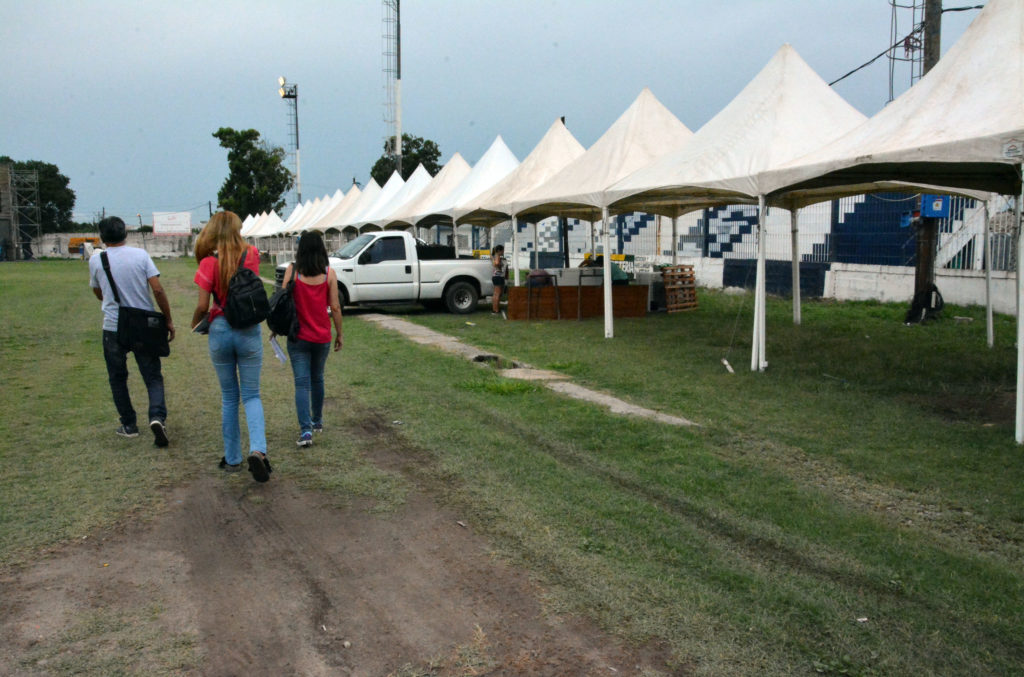 La Salamanca: cortes de calles y estrictos controles en cercanías al Club Sarmiento
