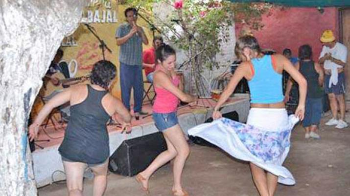 En Los Lagos, la siesta transcurrirá a puro baile y folclore En Los Lagos, la siesta transcurrirá a puro baile y folclore