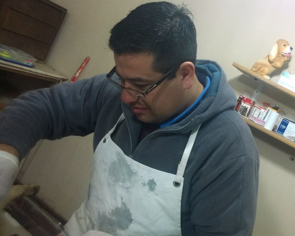 Organizan una posta de castración para ayudar a un reconocido veterinario Organizan una posta de castración para ayudar a un reconocido veterinario