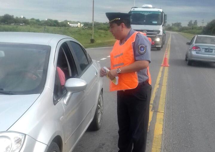Para evitar accidentes, lanzaron una campaña informativa en la ruta nacional 157
