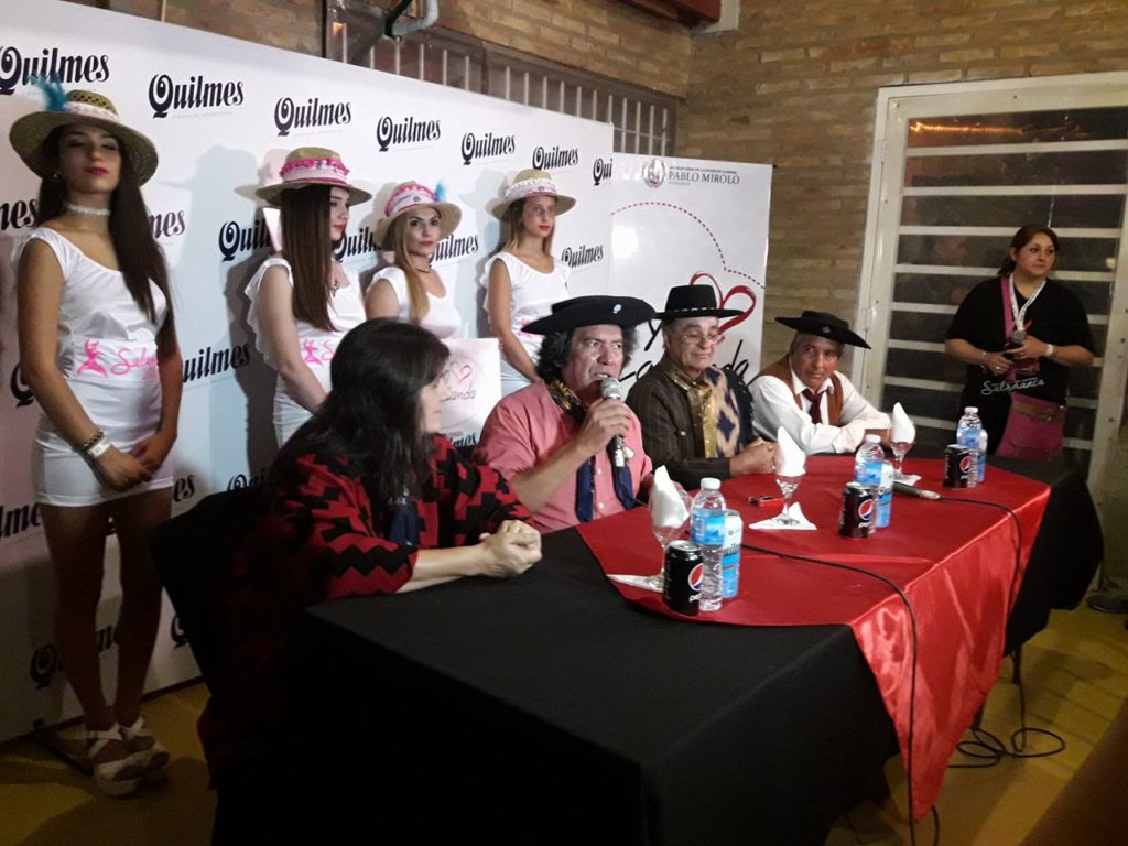 “El payador no puede estar ausente en una fiesta de estas características” “El payador no puede estar ausente en una fiesta de estas características”