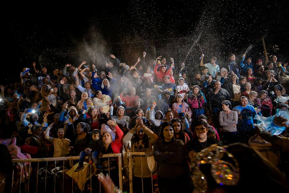 Días de color, baile y tradiciones en los carnavales santiagueños