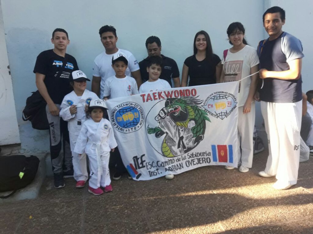 La Escuela de Taekwondo “Camino de la sabiduría” se consagró en Gualeguaychú La Escuela de Taekwondo “Camino de la sabiduría” se consagró en Gualeguaychú