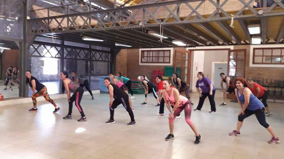 Convocan a clases de zumba en el gimnasio municipal Convocan a clases de zumba en el gimnasio municipal