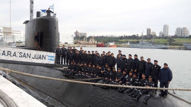 Frías hizo historia al bautizar como Submarino ARA San Juan a uno de sus barrios
