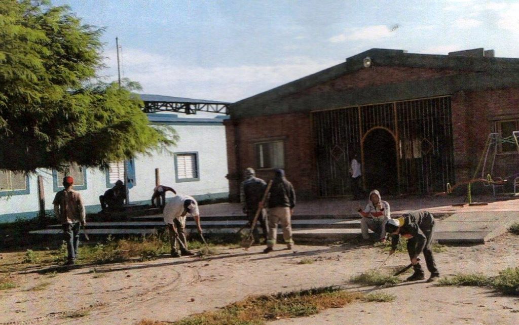Estación Simbolar: Finalizó el acondicionamiento de decenas de escuelas