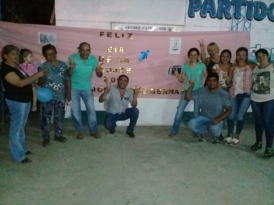 Las mujeres de La Dársena y San Ramón celebraron su día