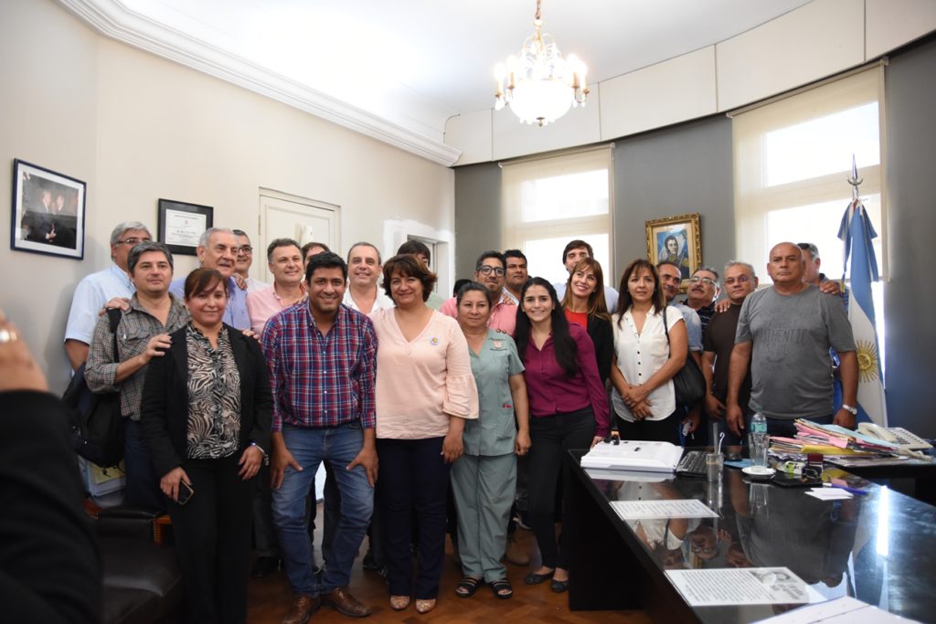 Más de 100 empleados municipales termenses pasaron a planta permanente