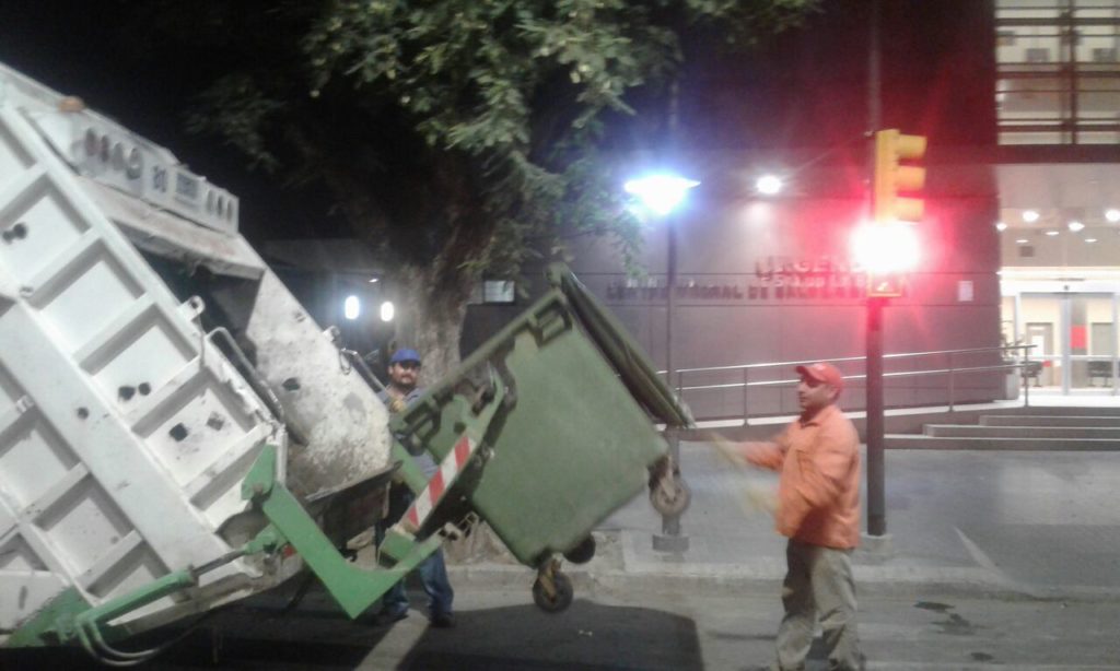 Solicitan mayor cuidado de los contenedores de basura Solicitan mayor cuidado de los contenedores de basura