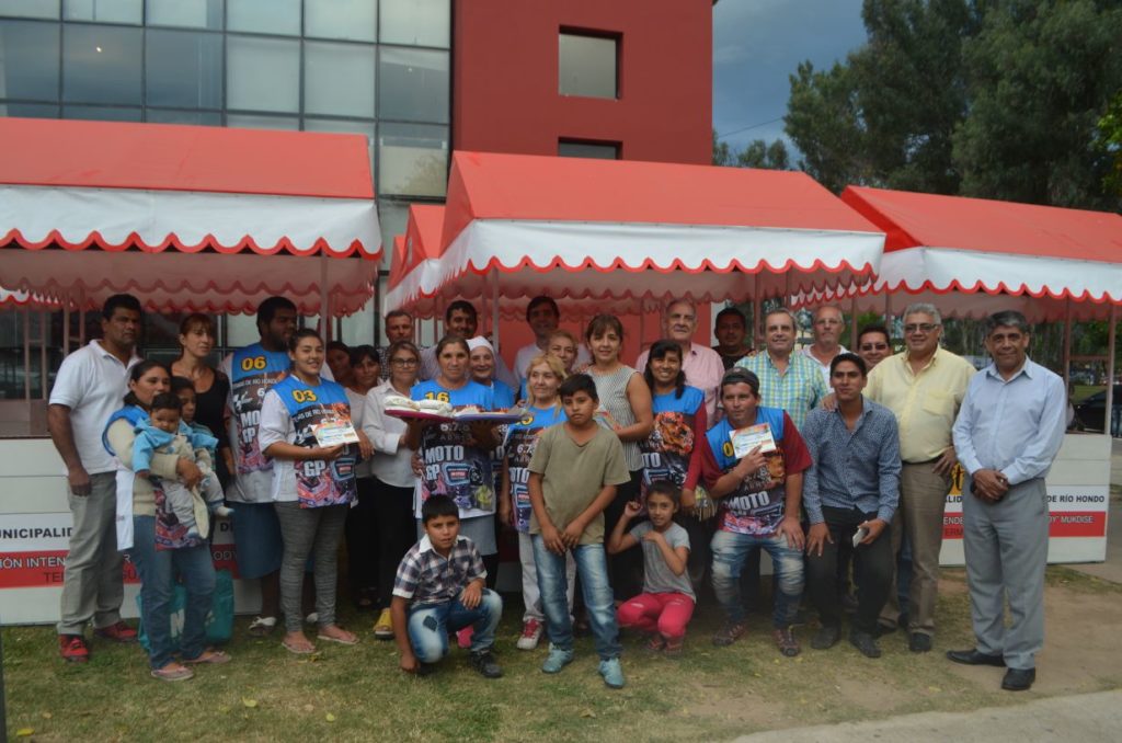 Panaderos termenses recibieron una importante ayuda para vender sus productos Panaderos termenses recibieron una importante ayuda para vender sus productos