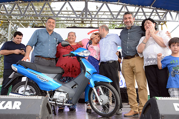 Más de 4000 municipales celebraron su día con una gran fiesta anticipada