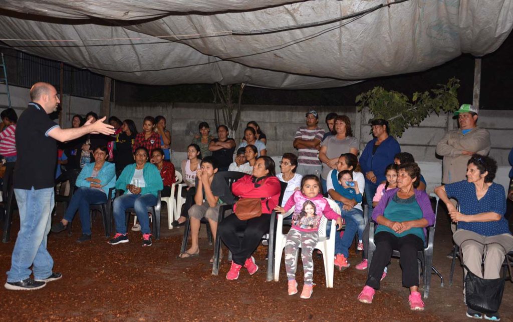Mirolo se reunió con vecinos de tres barrios bandeños