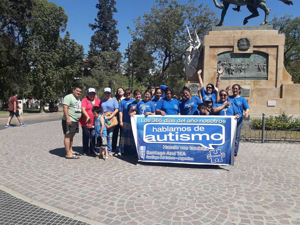 El “día azul”, una jornada para hablar de Autismo en Santiago
