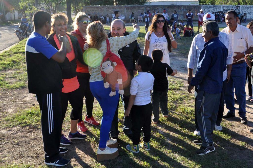 Los vecinos del barrio Primero de Mayo celebraron su aniversario a lo grande