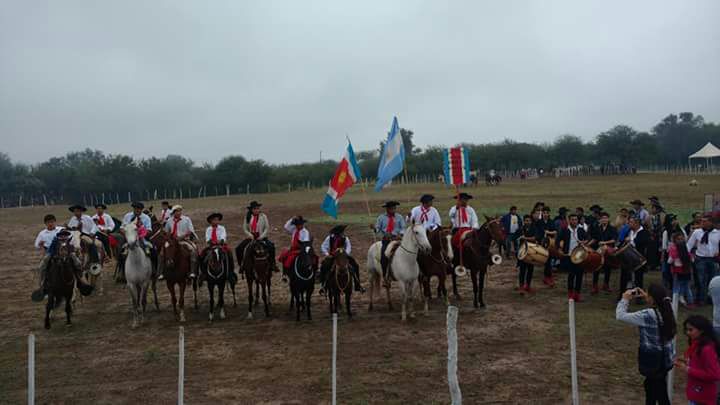 Delegaciones de todo el país fueron protagonistas del Festival de Doma y Folklore de Villa Robles Delegaciones de todo el país fueron protagonistas del Festival de Doma y Folklore de Villa Robles
