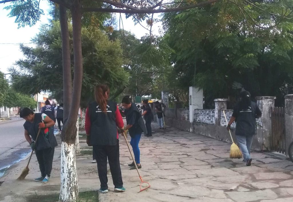 Clodomira: Continúan los operativos de higiene y prevención del dengue por los barrios