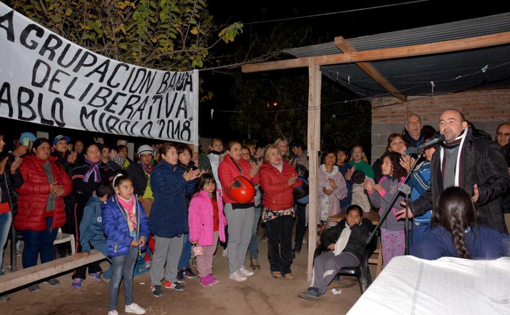 Más de 80 familias bandeñas fueron beneficiadas con una nueva red de agua