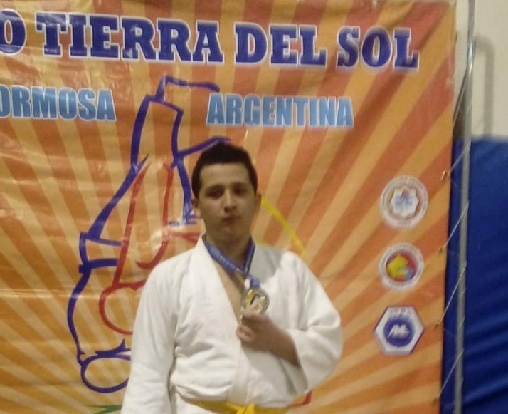 Un judoca bandeño se consagró campeón en Salta