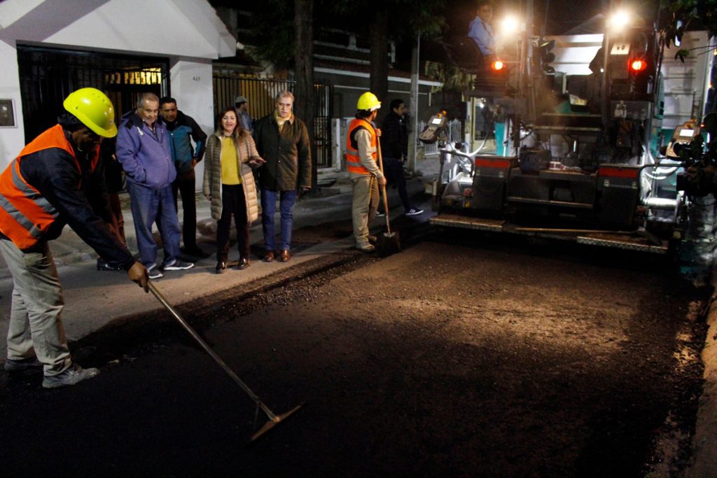 Se realizan nuevas obras de reencarpetado en la ciudad Capital